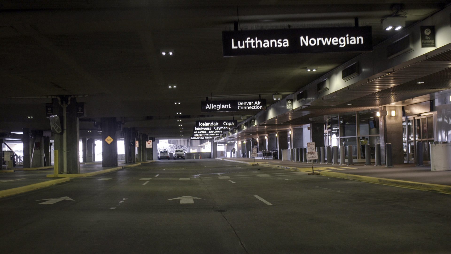 Screengrab from Sony A7rII of an empty arrivals area at DIA.